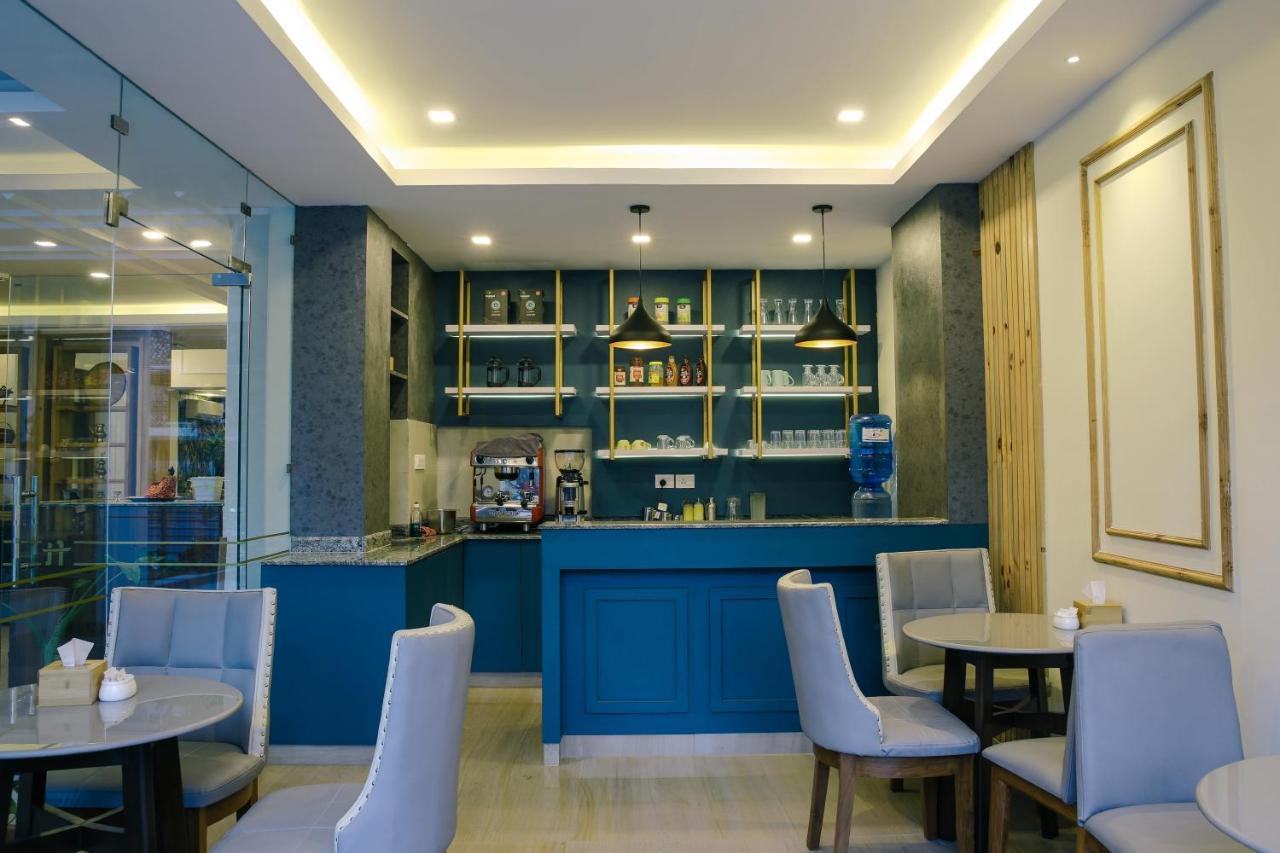 Hotel Fewa Trip Покхара Экстерьер фото