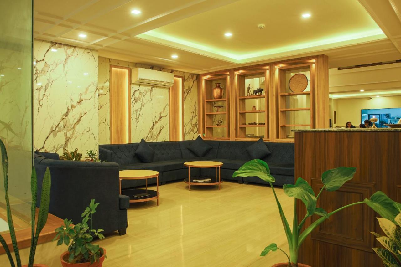 Hotel Fewa Trip Покхара Экстерьер фото