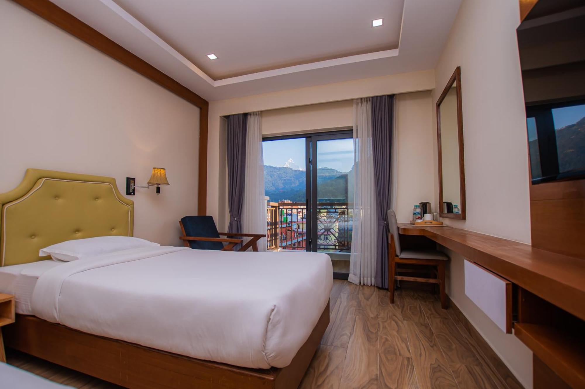 Hotel Fewa Trip Покхара Экстерьер фото